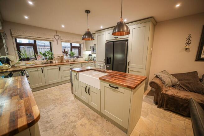 Kitchen/Dining Room