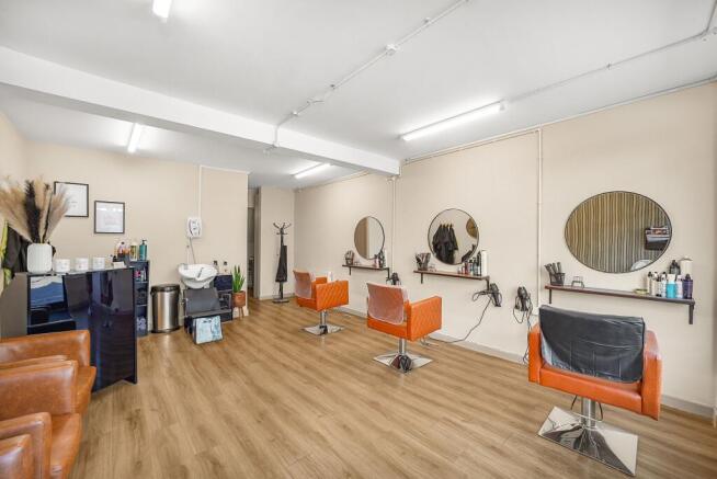 Salon