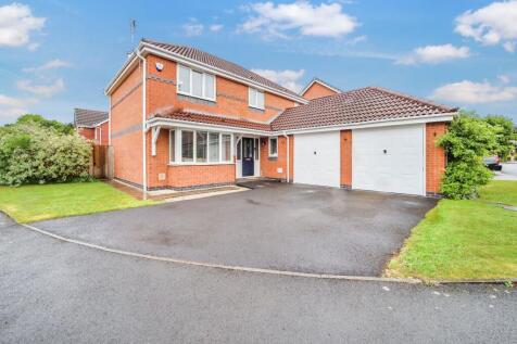 Cholmley Drive, Newton-Le-Willows, WA12