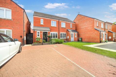 Peninsula Drive, Newton-Le-Willows, WA12