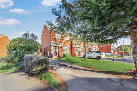 Fleetwood Drive, Newton-Le-Willows, WA12