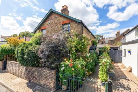 Victor Road, Penge, London, SE20