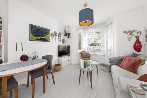 Mosslea Road, Penge, London SE20