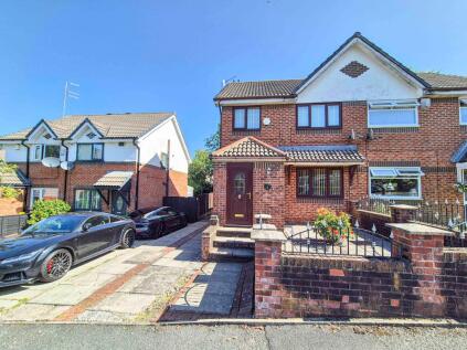 Magpie Lane, Holts, Oldham, OL4