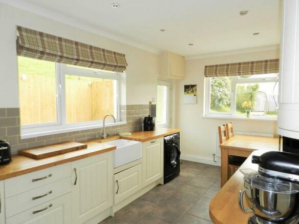 Fitted Kitchen...