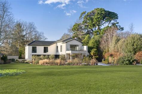 Little Heath Road, Fontwell, Arundel, West Sussex, BN18