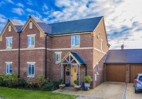 Pullman Close, Rushton