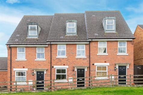Clarendon Close, Lt Stanion, Corby