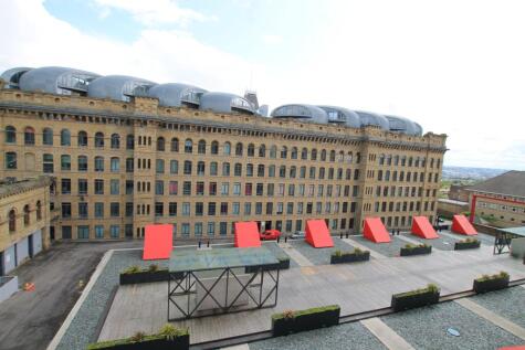 Lilycroft Road, Bradford, BD9