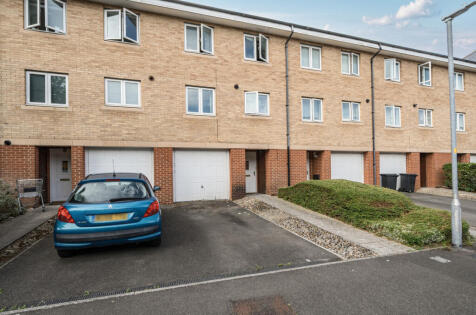 Padstow Road, Swindon, SN2