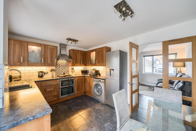 1340889468a6132984bc9