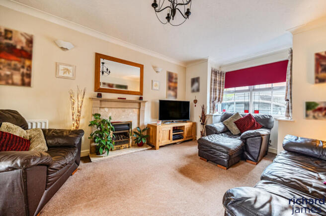 0a52d48023de46f4b145dd82e61b1697