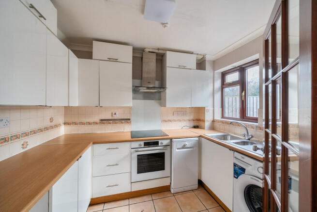 1381115126915bc0ecf292