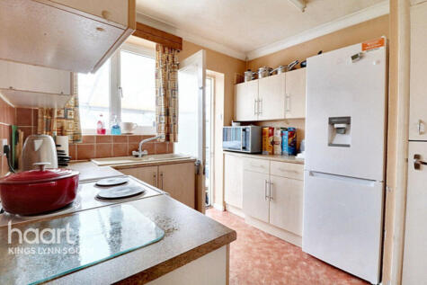 Spenser Road, South Wootton