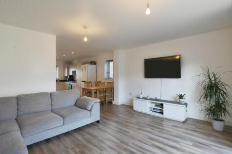 Stanmore Crescent, Carterton