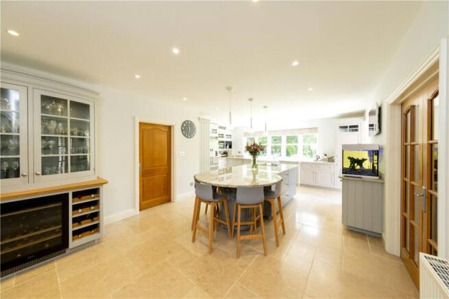 Kitchen/Breakfast