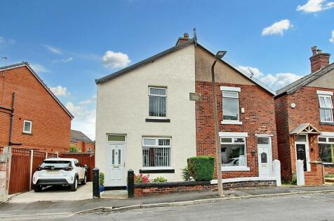 Prestwich - 2 bedroom semi-detached house for sale