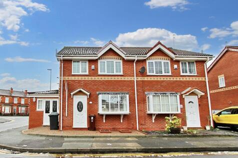 Lily Hill Street, Whitefield, M45