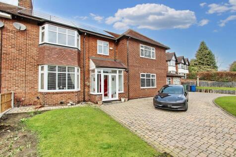 Hilton Lane, Prestwich, M25