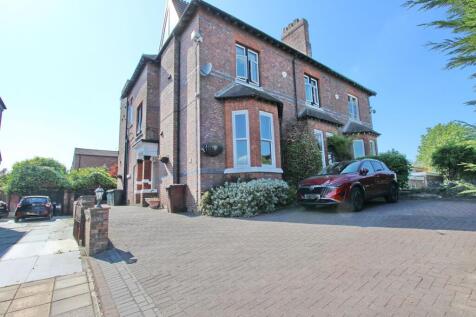 Bury New Road, Prestwich, M25
