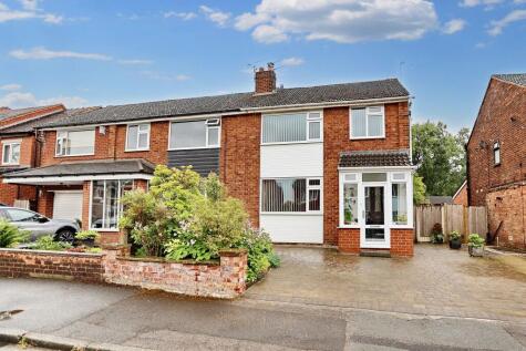 Wingate Drive, Whitefield, M45