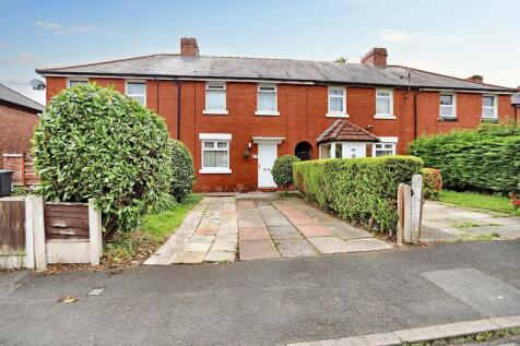 Polefield Grange, Prestwich, M25