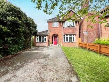 Cardiff - 4 bedroom detached house