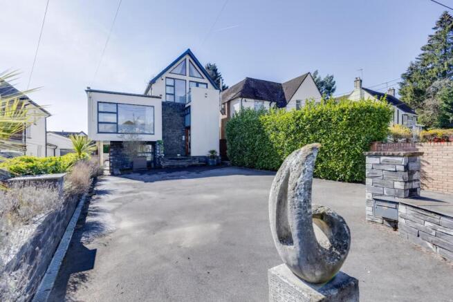 Ty Mynydd House