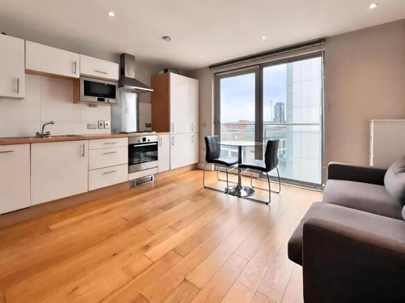 Kitchen / Living Space