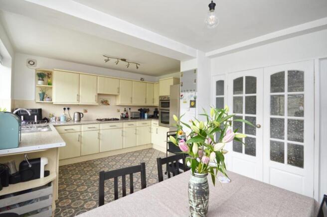 Kitchen/Breakfast Room