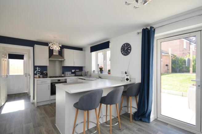 Kitchen/Dining Room