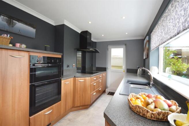 Kitchen / Diner