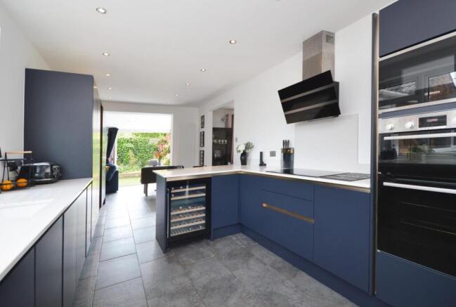 Kitchen/Breakfast Room