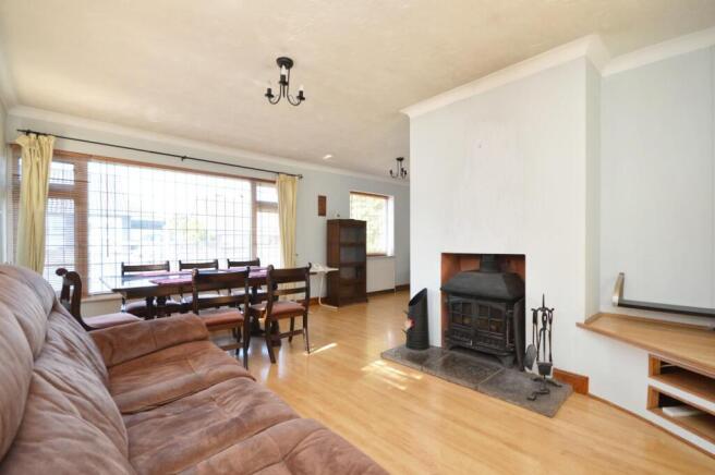 Sitting/Dining Room