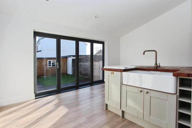 Open Plan Kitchen / Diner / Family Room