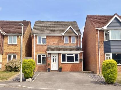 Thorne Close, Verwood, Dorset, BH31