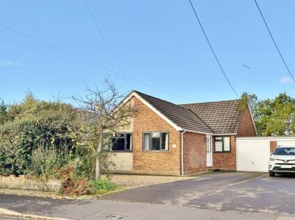 Woodlinken Close, Verwood, Dorset, BH31