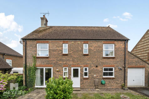 Everdene Road, Dorchester, DT1 2