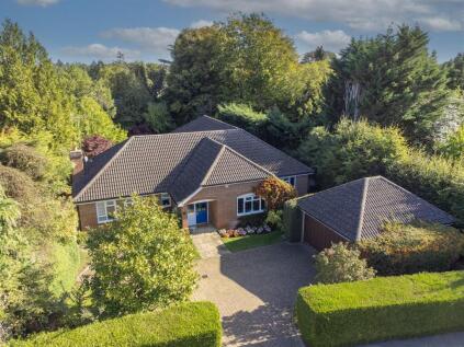 1a Wheatfield Road, Harpenden