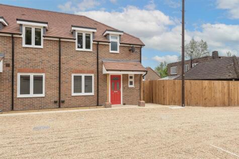 Westfield Close, off Westfield Road, Harpenden