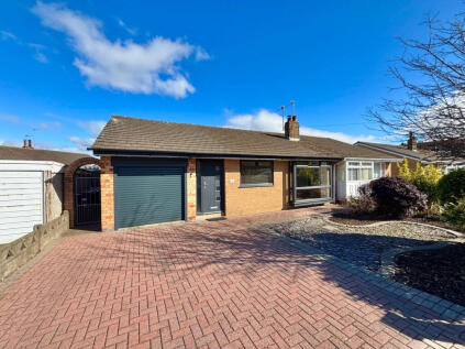 The Crescent, Preesall, FY6