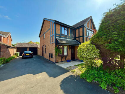 Beaumont Gardens,  Carleton, FY6