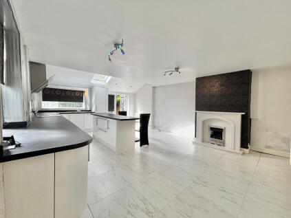 Banbury Avenue, Bispham, FY2