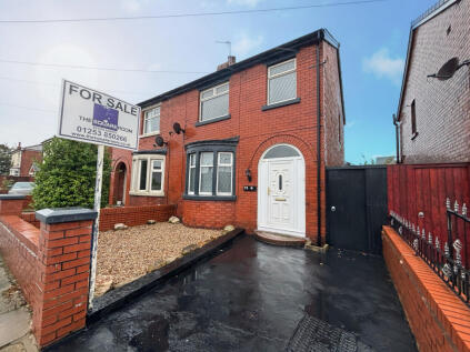 Stamford Avenue,  South Shore, FY4