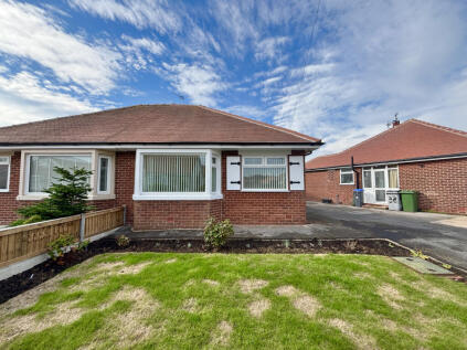 Annan Crescent,  Marton, FY4