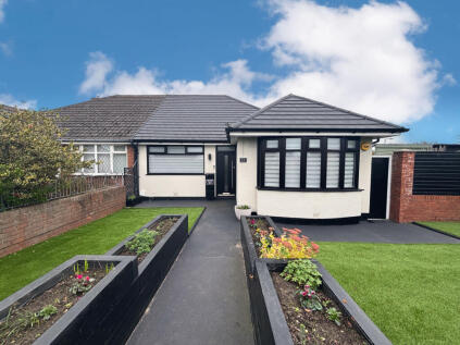 Elderwood Avenue,  Thornton, FY5