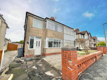 Lyddesdale Avenue, Cleveleys, FY5