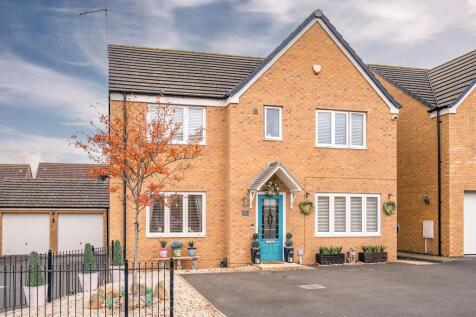 Green Crescent, Desborough, Kettering