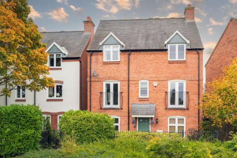 Ironwood Avenue, Desborough, Kettering