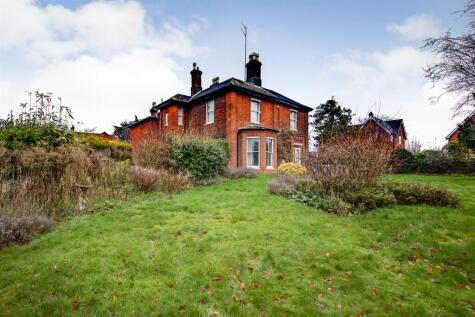 Rosehill Road, Ipswich